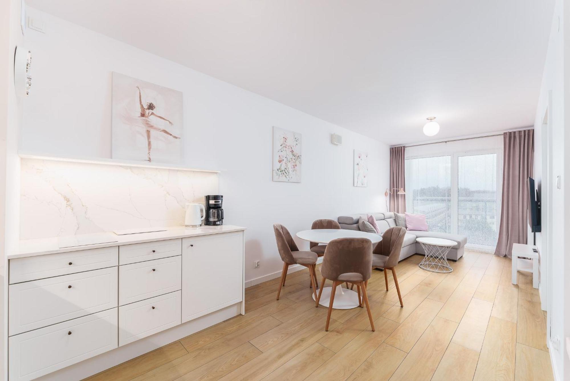 Faro Apartamenty Kasprowicza 20 Basen W Cenie Schwimmbad Im Preis Kolobrzeg Exterior photo
